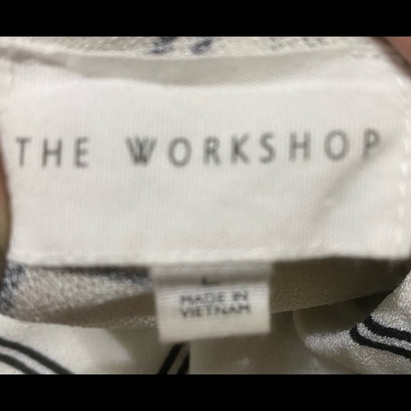 I am selling this Shirt. Brand: The Workshop. Size: L. - Picture 3 of 3